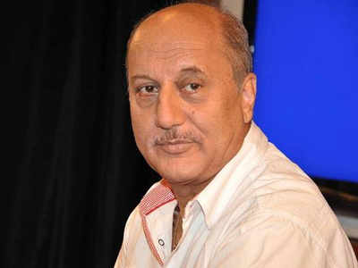 Nobody has insulted PM Singh more than you: Anupam Kher to Rahul Gandhi