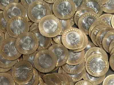 Rumours of ban on Rs 10 coins trigger panic in Karnataka