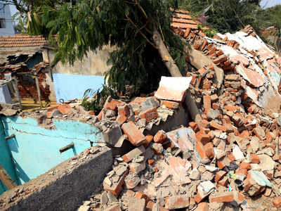 4-year-old dies in Kukatpally wall collapse
