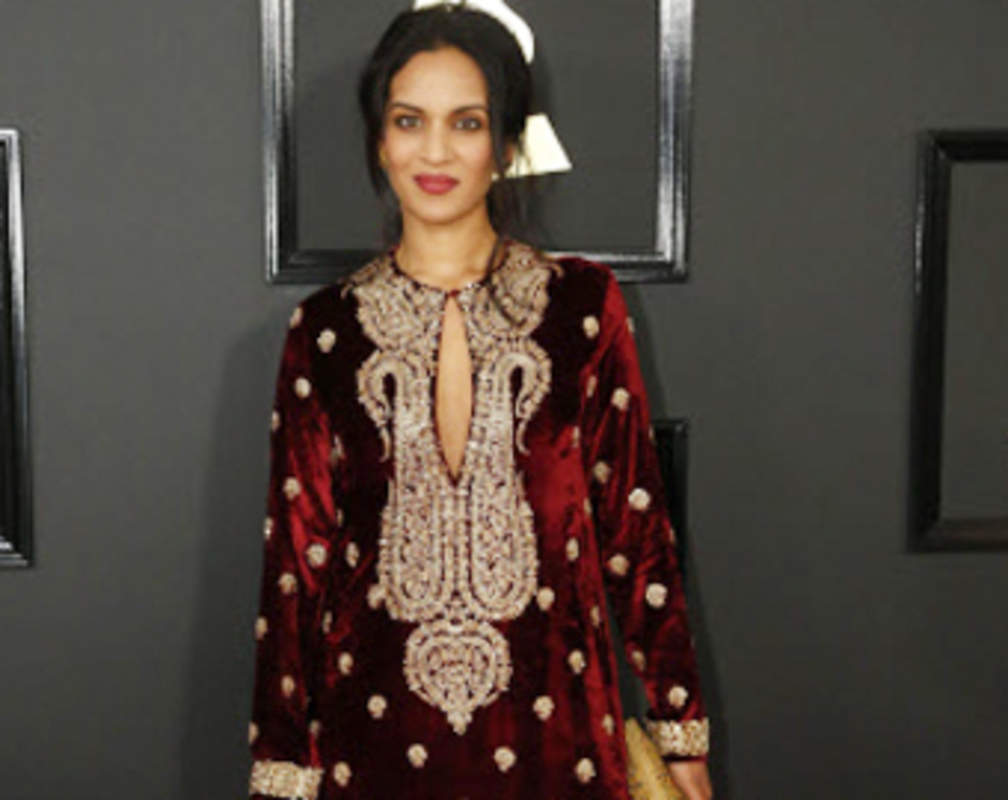 
Grammys 2017: Anoushka Shankar looks stunning in red gown
