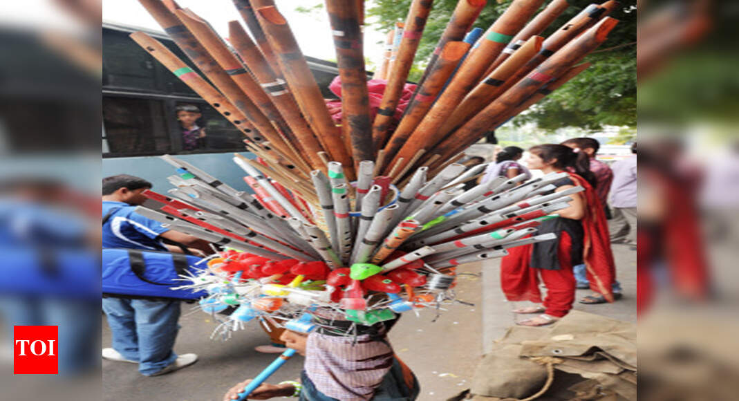 Note ban mutes Pilibhit flutes; production may stop in 2 months