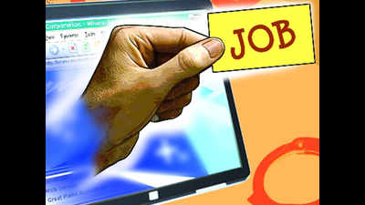 Youth apply in large number for clerical posts at MSRTC