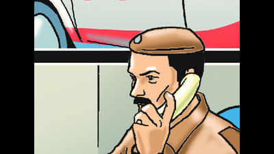 Fake cops threaten executive with rape case, extort money