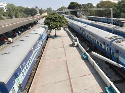IIT professors show railways how to set a timetable in five minutes