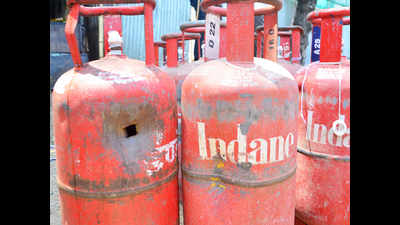 Crackdown on LPG refill units: 48 cylinders seized by cops