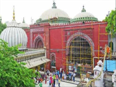 Khilji-era mosque getting a facelift | Delhi News - Times of India