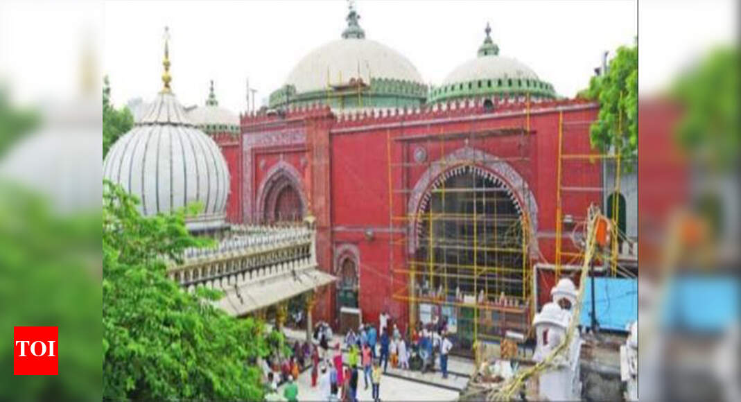 Khilji-era mosque getting a facelift | Delhi News - Times of India