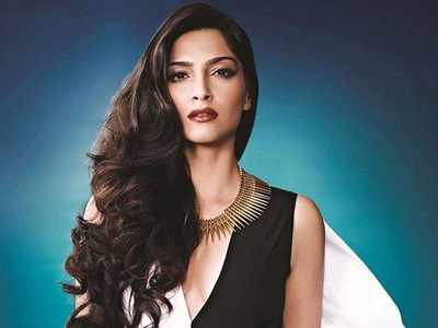 Sonam Kapoor reminisces about eight years of ‘Delhi 6’