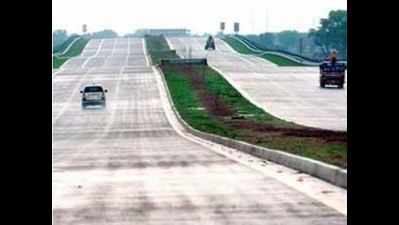 Yamuna Expressway Authority allottees meet ACEO for possession of plots