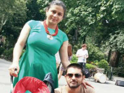 Couple quit prime US jobs to teach their daughter Gujarati