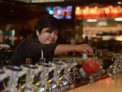 Bartenders see spurt in salaries, higher demand