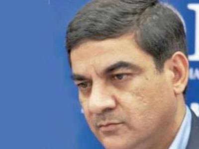 Taxmen stop arms dealer Sanjay Bhandari from selling assets abroad