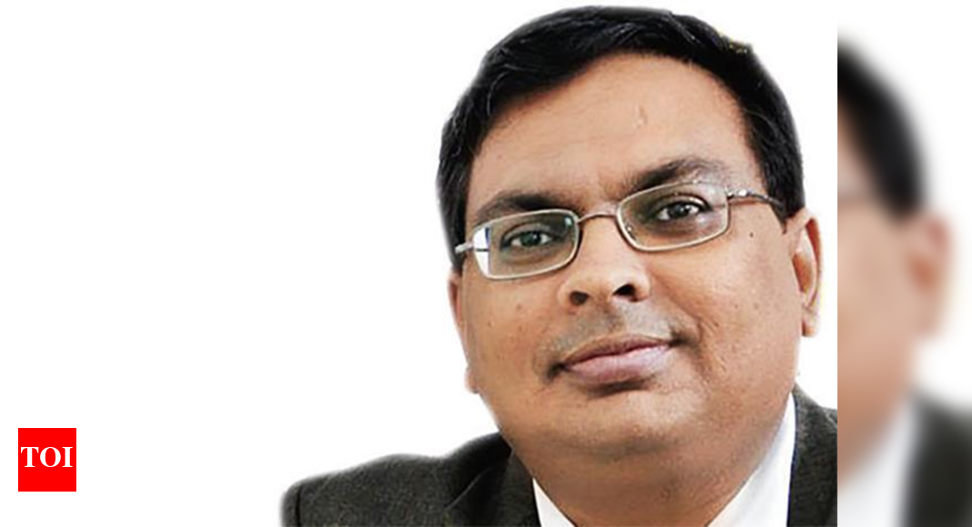 FreeCharge CEO Govind Rajan resigns - Times of India