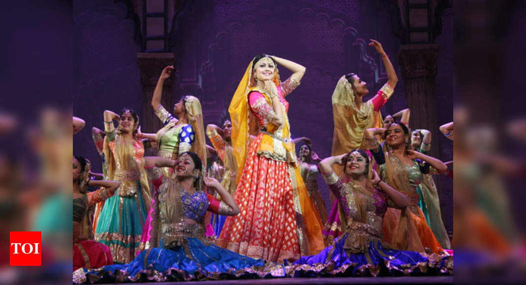 Theatre Review: Mughal-e-Azam | Hindi Movie News - Times of India