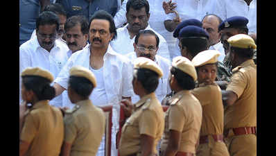 TN trust vote: Madras HC refuses to pass interim orders on DMK plea, seeks video evidence