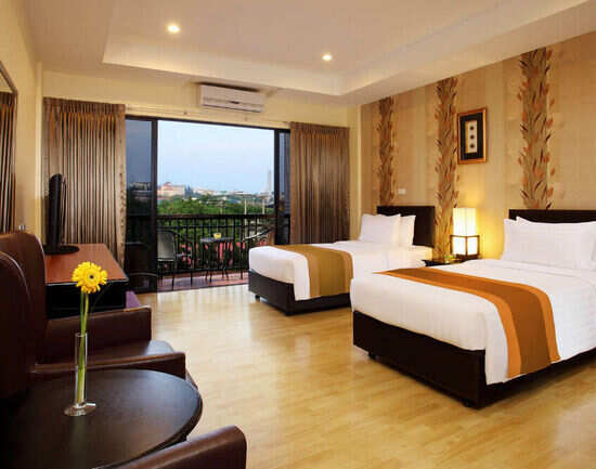 Nova Park Hotel & Service Apartment