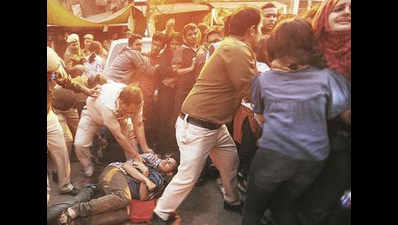 DU clash: Cops suspended for attack on students, journos