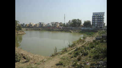 VMC kicks off beautification of Vasna pond