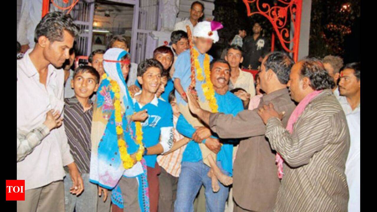 Minor boys in Holi marriage at this Rajasthan village | Udaipur News -  Times of India