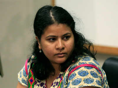 Widow of slain Indian engineer: I urged return to India but husband had faith in the US