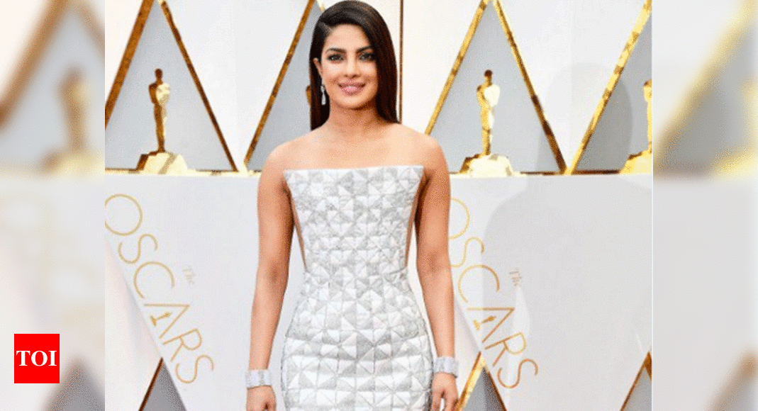 Twitter in ROFL mode over Priyanka Chopra’s Oscars 2017 dress | English ...