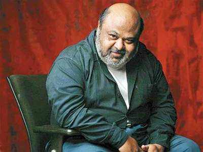 Saurabh Shukla: Theatre best medium to learn craft of acting