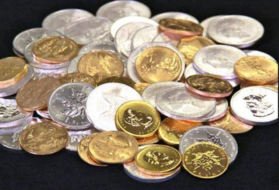 Gold, silver dip on reduced demand, global cues