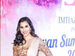 Stunning Sophie Choudry