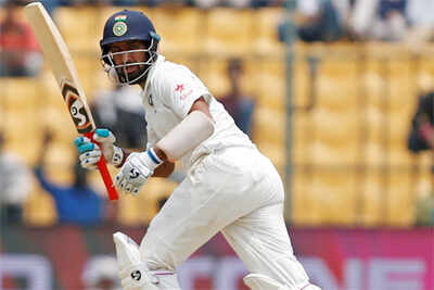 Live: India v Australia, 2nd Test, Day 3, Bangalore