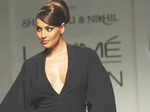 Bipasha at fashion show