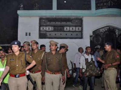 UP police now says 2 terrorists holed up in Lucknow, encounter continues