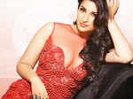 Parineeti hot photos