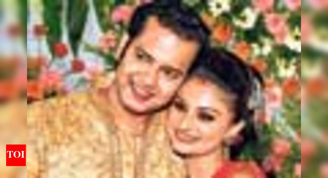 Rahul, Dimpy's reception in Kolkata | Events Movie News - Times of India