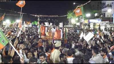 Gujarat BJP jubilant, sets target of 150 in Gujarat elections