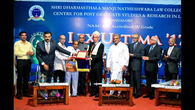 SDM Law College felicitates eminent alumni S Abdul Nazeer, Michael D'Cunha
