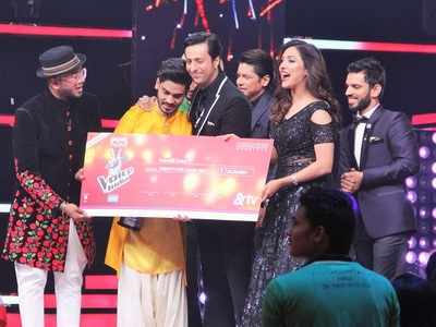 Delhi boy Farhan Sabir from Team Shaan triumphs as the WINNER of&TV’s The Voice India – Season 2