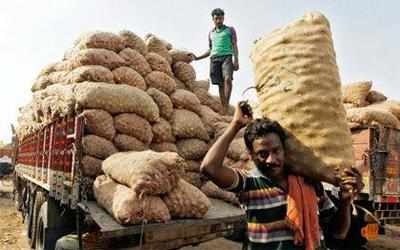 Wholesale Price Index inflation spikes to 6.55% in February on surge in food rates