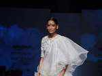 Dabiri by Divya & Ambika showcase their creations at #AIFWAW17