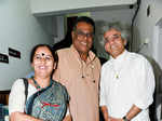 Rajoshi Vidyarthi, Ashish Vidyarthi and Taufiq Qureshi