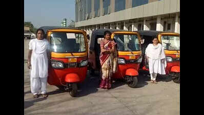 Meet the female auto drivers who will drive you though the lanes in Mumbai