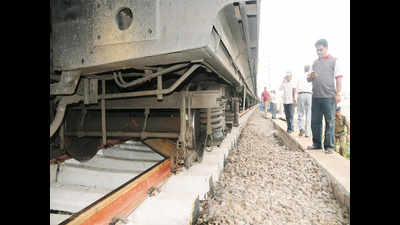 4 killed as train rams ambulance in Chitradurga