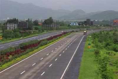 Govt sanctions 14 road projects worth Rs 4,500 cr in Andhra