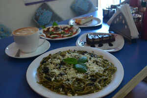 Popular cafes and restaurants in Gaya