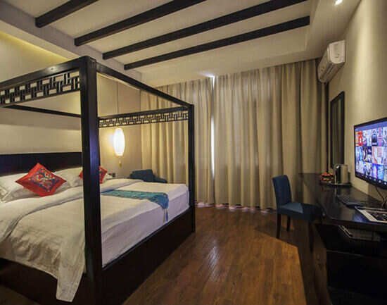 Save up with these budget hostels in Shanghai