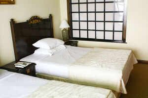 Le Tour Traveler's Rest Youth Hostel