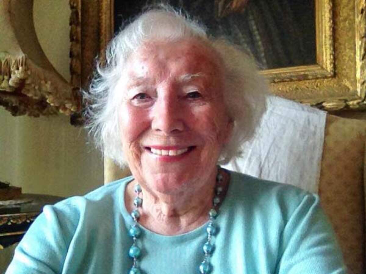 vera lynn the white cliffs of dover vera lynn the white cliffs of dover