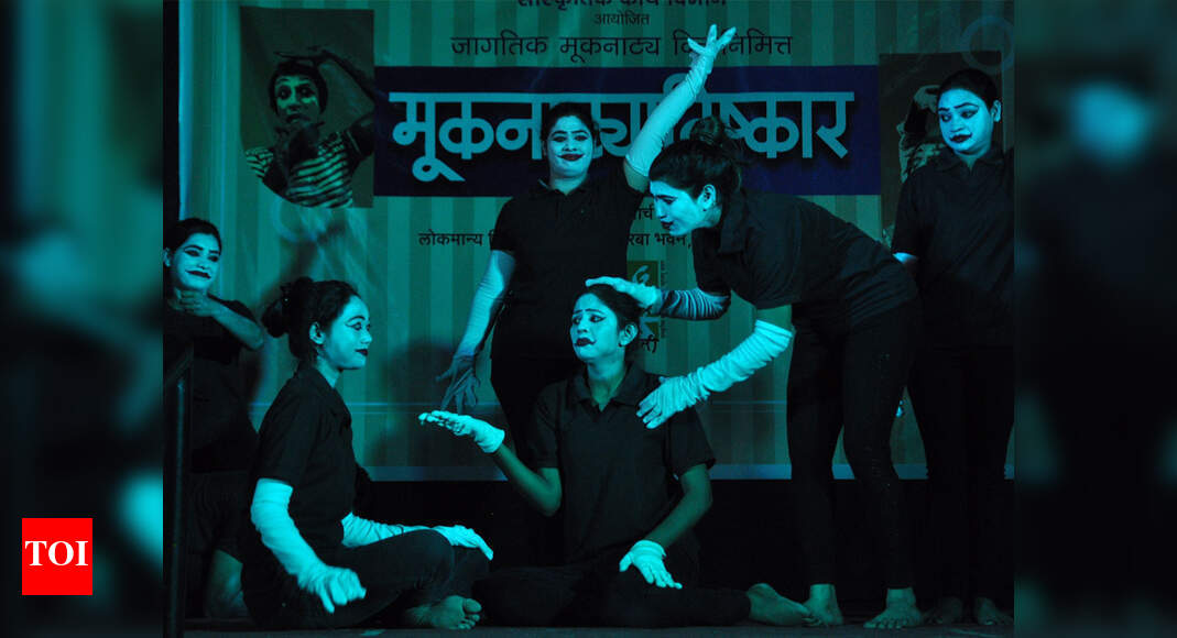 Silent drama leaves audience overwhelmed Nagpur News Times of India