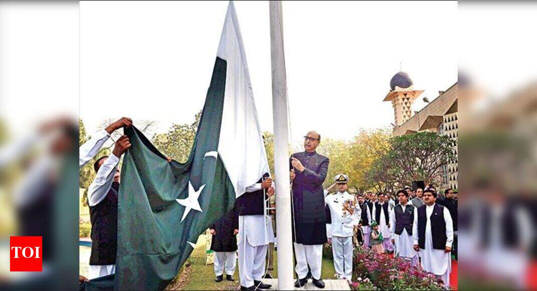 Kashmir Issue: Pakistan rakes up Kashmir issue despite overtures ...