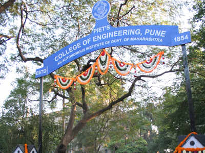 College Of Engineering Pune: Women power on display at CoEP regatta ...