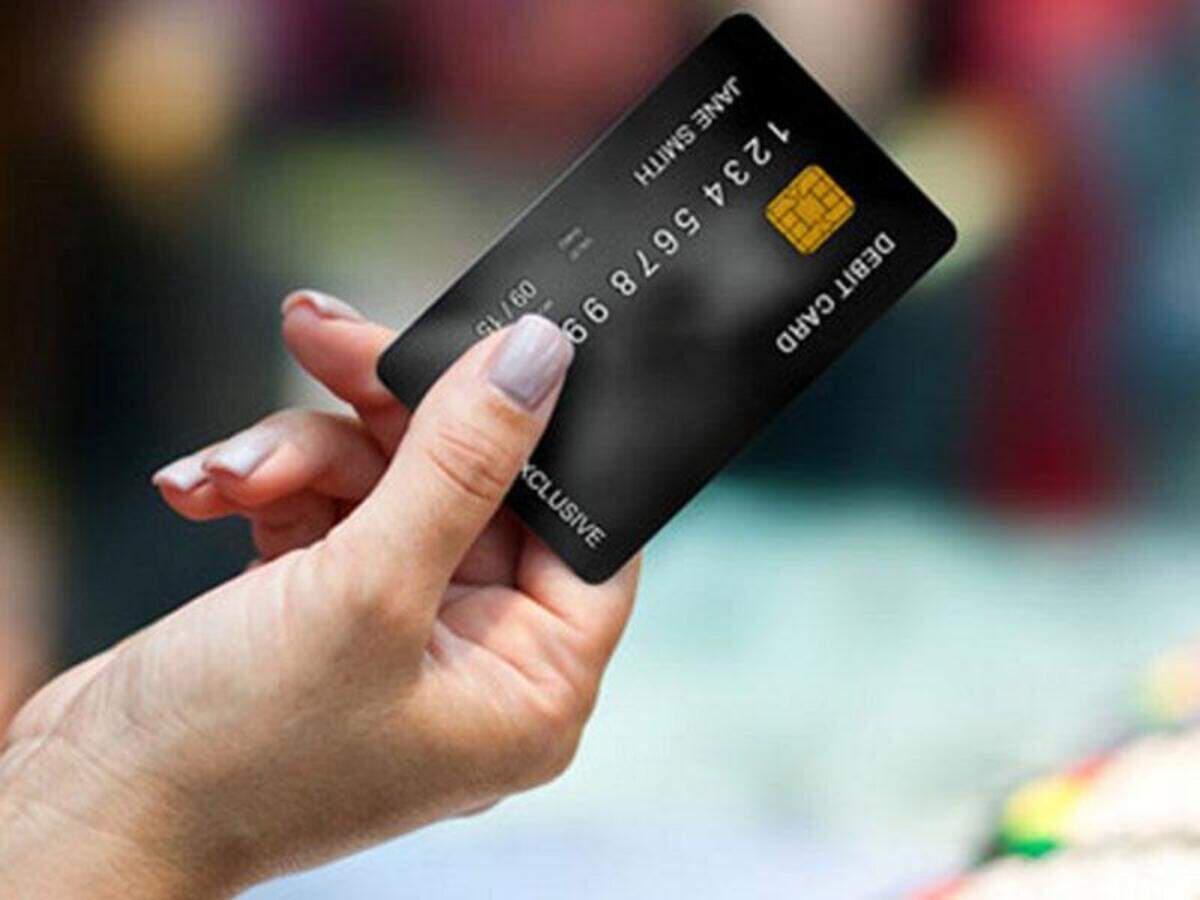 debit vs credit card: Note ban effect: Debit cards preferred over credit  cards, account for 60% of card spend - Times of India
